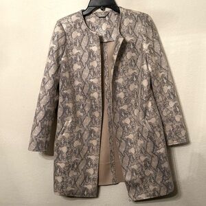 Chico's Elegant Women’s Faux Suede Snake Print Trench Coat/Blazer, Size 4/6